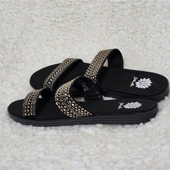 Yellow Box Delfie Metallic Multi strap sandal size 9.5 new!!! - Picture 3 of 6